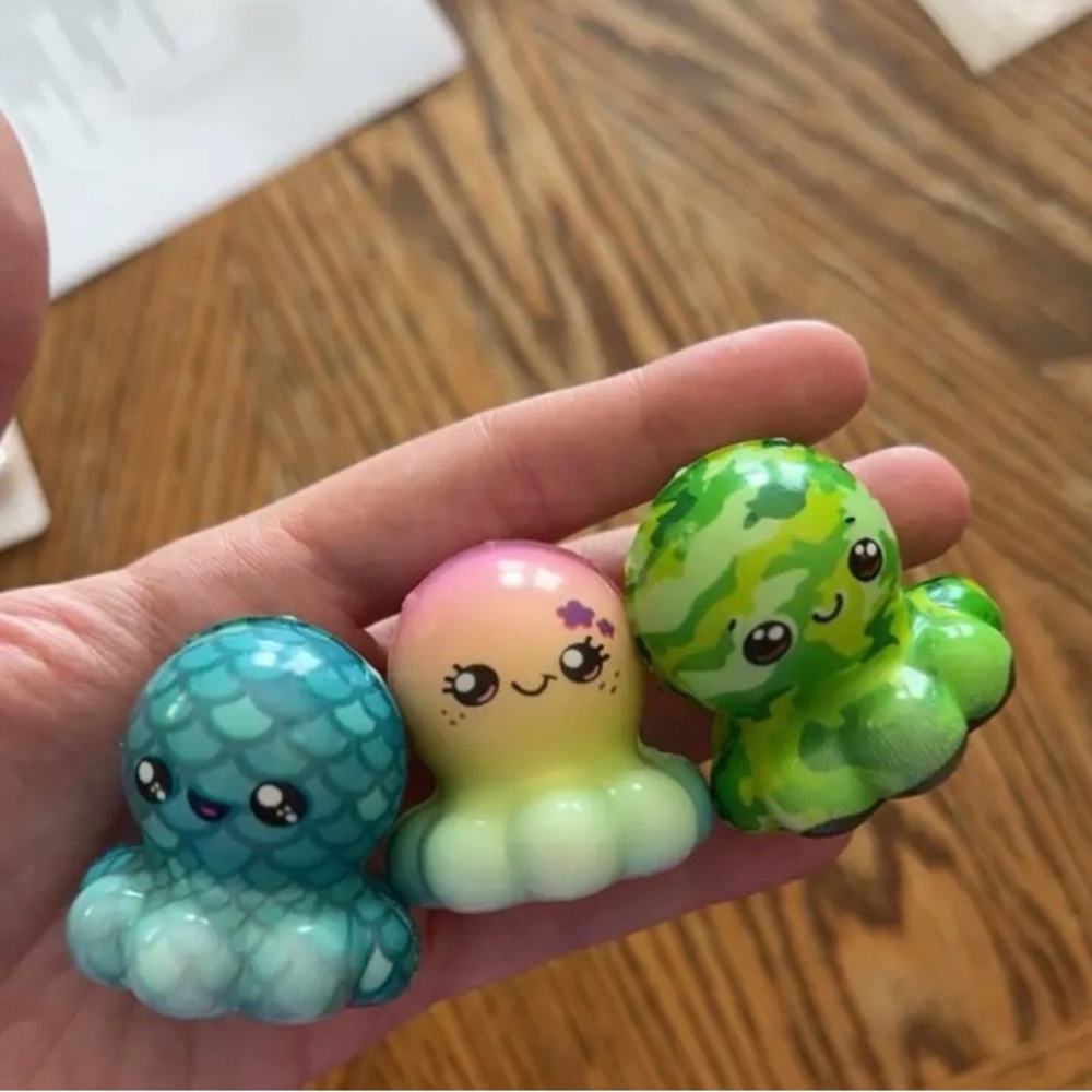 Source Unknown Colorful Octopus Squishy Trio - Pink, Teal & Green